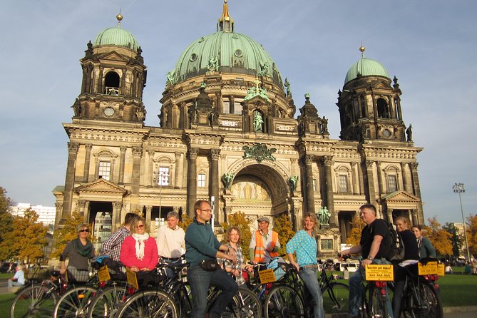 Berlin Highlights Sightseeing Bike Tour in Small Groups - The Berlin Wall Memorial: Understanding Division Without the Rush