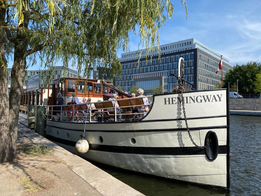 Berlin: Historic Boat Sightseeing City Center Tour - Getting to the Paul-Löbe-Haus Pier, and What Happens When You Board