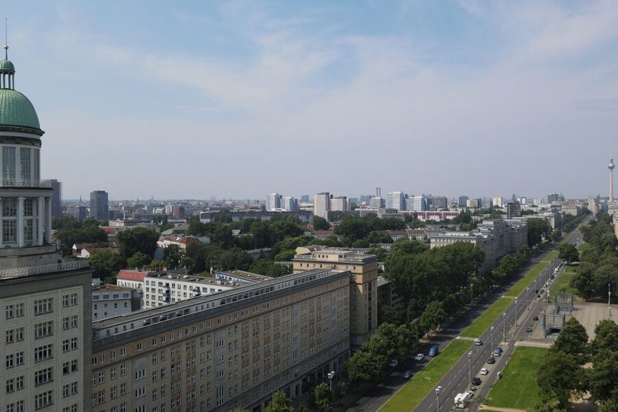 Berlin: Karl-Marx-Allee 2-Hour Tour - Strolling Karl-Marx-Allee’s long boulevard, and learning what “first socialist street” means