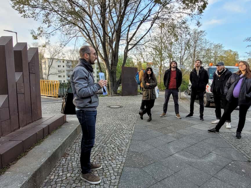 Berlin: Modernist Architecture Tour in the Hansaviertel - Interbau 1957: the Cold War showcase you can walk through