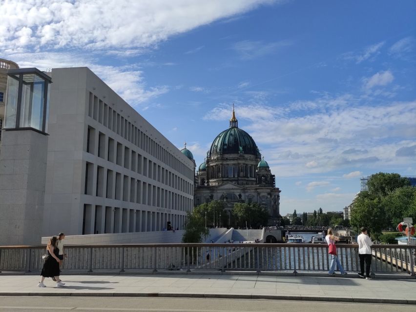 Berlin: Museum Island Guided Walking Tour - The Granitsschale story and other details that stick
