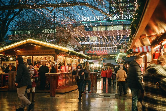 Berlin Night Tours By Locals: Private & Personalized, See the City Unscripted - How the 3-hour private tour actually works, from Pariser Platz to walking stops