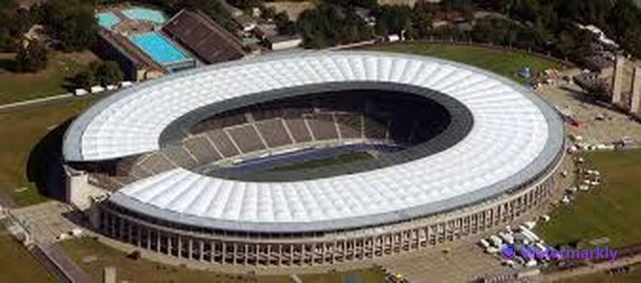 Berlin: Olympia Stadium Entrance Ticket - Expect signage quirks and construction zones