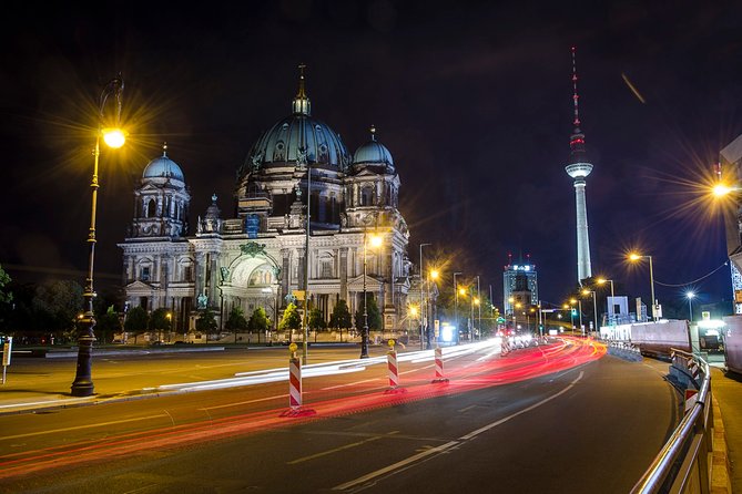 Berlin Photography Masterclass - Private Photography Lesson - Berlin Wall and East Side Gallery: Photograph the Meaning, Not Just the Surface