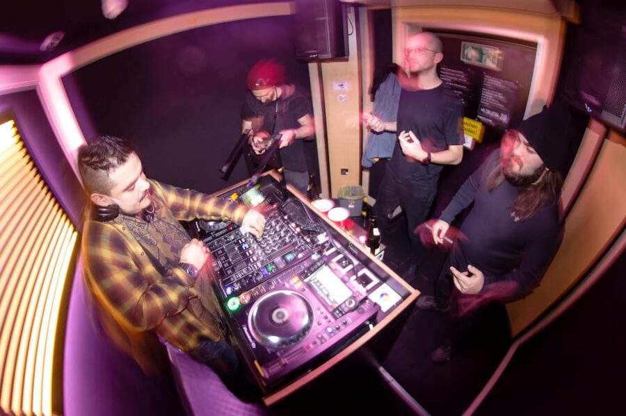 Berlin: Premium Underground Party Tour - Why This Berlin Techno Tour Feels Premium
