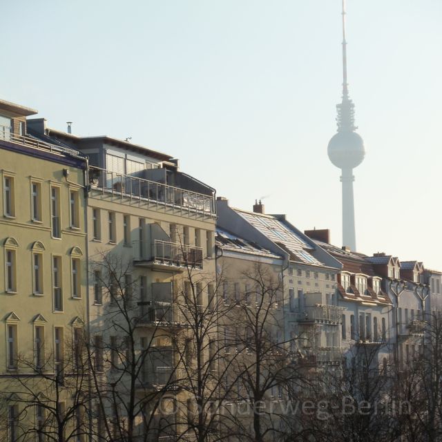 Berlin: Prenzlauer Berg District Guided Walking Tour - Key things to look forward to