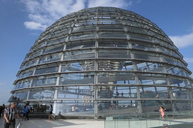 Berlin Private Custom 5-Hour Tour by Car - A quick drive-by you should not skip: Tiergarten and the Victory Column