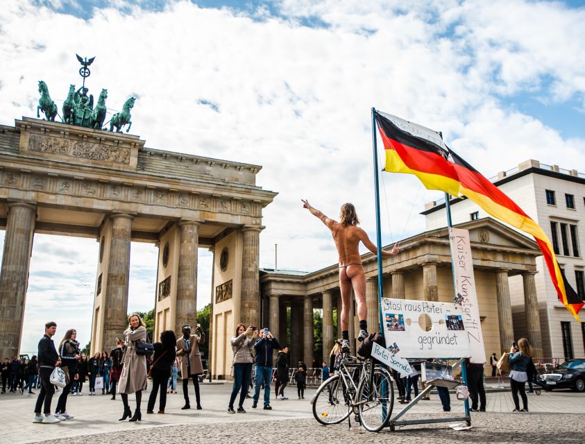 Berlin: Private Custom Tour with a Local – Icons & Gems - How you choose between trendy neighborhoods and central speed