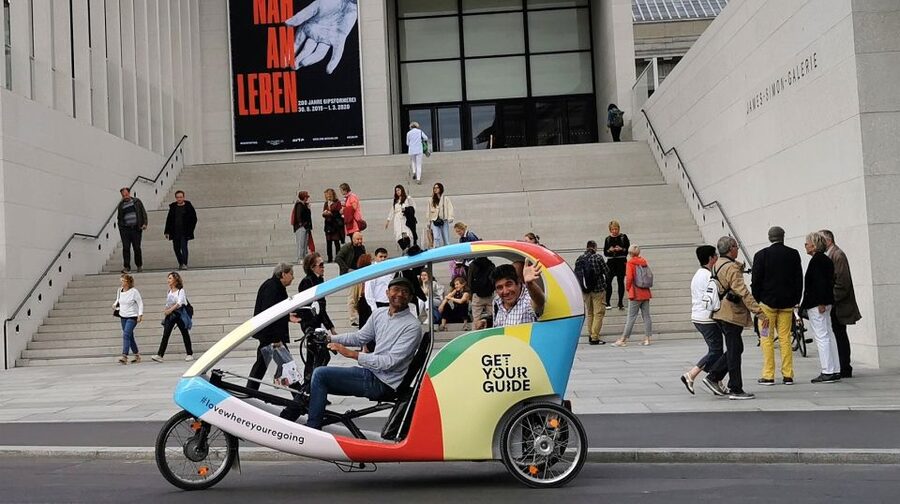 Berlin: Private Guided E-Rickshaw Tour - Why Berlin feels easier from the back of an e-rickshaw