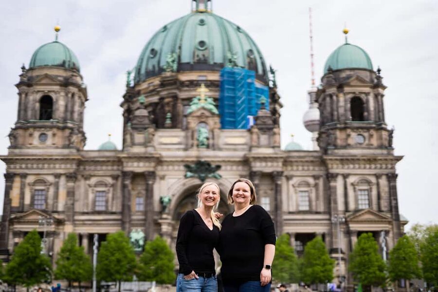 Berlin: Private Photo Session with Professional Photographer - How early light and a guided route improve your final photos