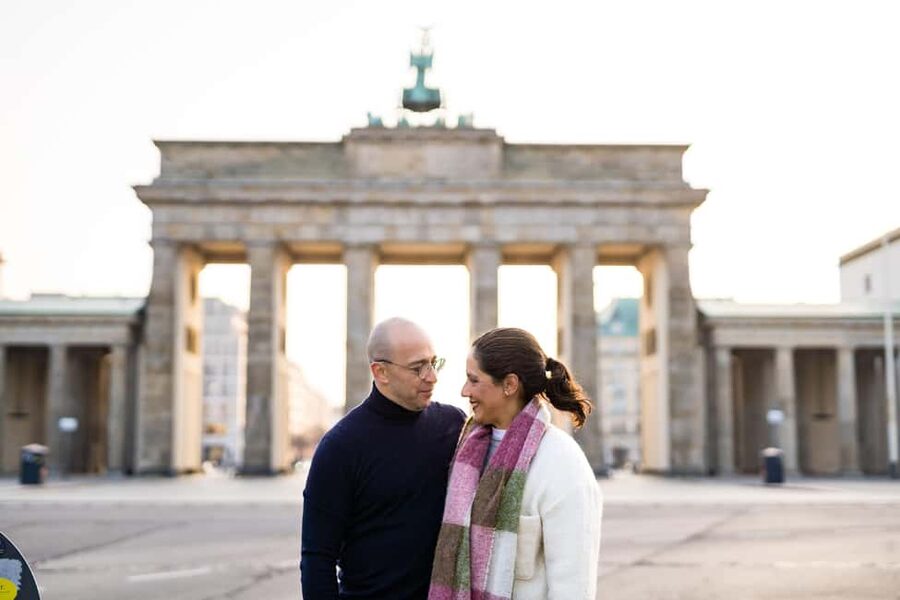 Berlin: Private Photo Session with Professional Photographer - Timing, duration, and what it means for your comfort level