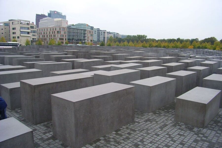Berlin: Private Walking Tour with a Local Guide - Humboldt University and the streets of ideas