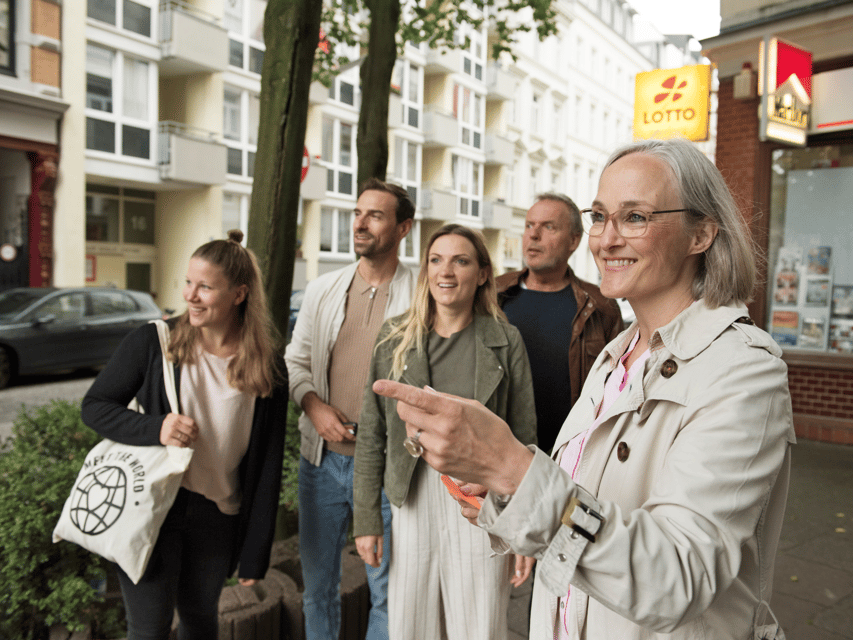 Berlin: Prussian History Walking Tour with Geo Epoche - The Prussian core: walking between City Palace, Brandenburg Gate, and Old Reich Chancellery