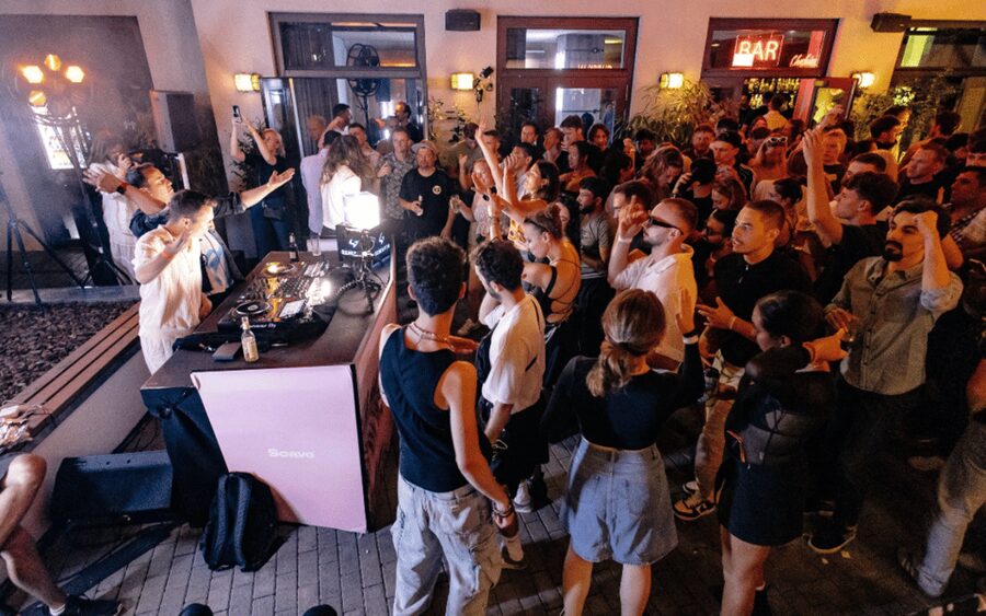 Berlin: Pub Crawl with Shots and VIP Club Entry - The Bar Route: Shots, Shisha Lounges, and Berlin’s Weird Fun