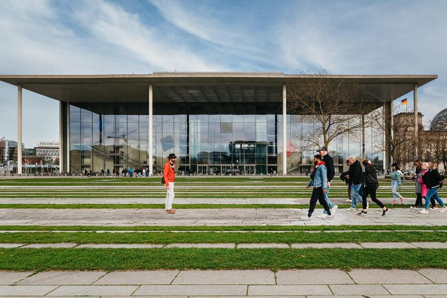 Berlin: Reichstag, Dome and Government District Guided Tour - Who this tour is best for