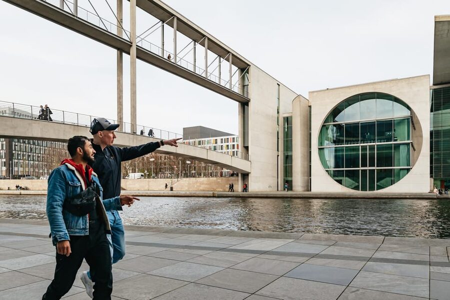 Berlin: Reichstag, Dome and Government District Guided Tour - Price and value: why 18 USD can feel like a bargain