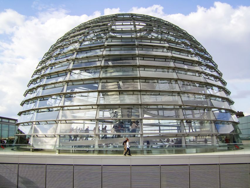 Berlin: Reichstag, Plenary Chamber, Cupola & Government Tour - The Plenary Chamber Talk, What You Actually Learn Inside