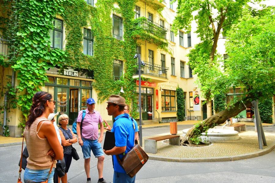 Berlin Reunited and Revived! 3-Hour Alternative Tour - Friedrichshain and Kreuzberg, the alternative districts under pressure