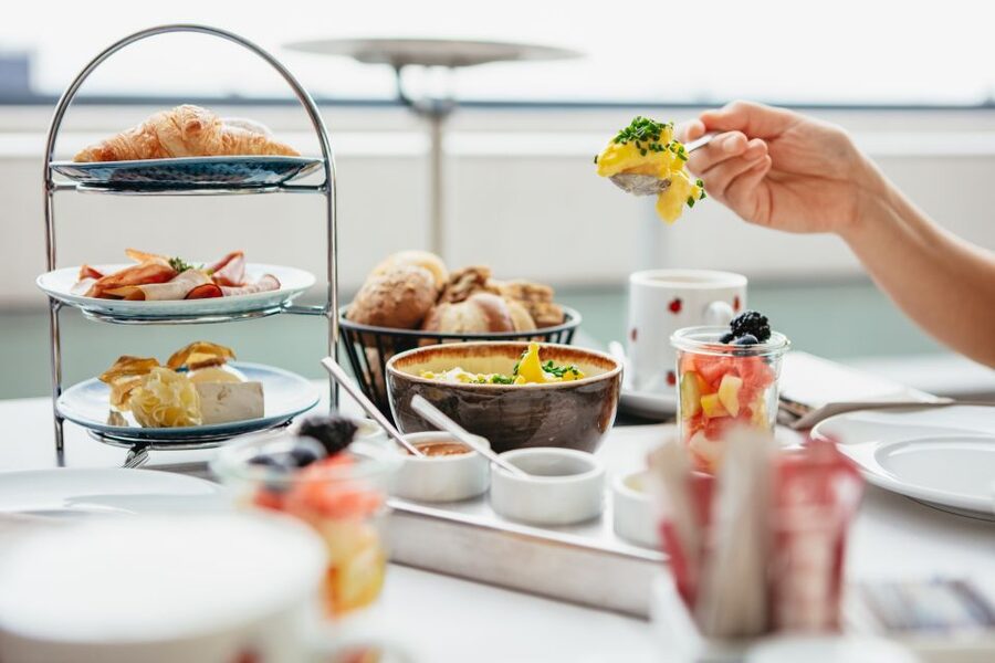 Berlin: Rooftop Breakfast at Käfer Restaurant Reichstag - Getting In: Security, ID, and How to Avoid Stress
