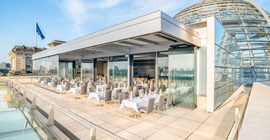Berlin: Rooftop Lunch at the Reichstag's Käfer Restaurant - Entering the Reichstag: skip the line, then plan for security