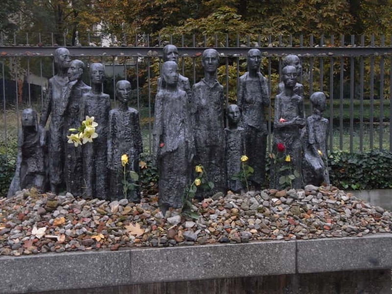 Berlin‘s Jewish Heritage Private Tour With Jacob - Why this Berlin Jewish Heritage route feels different