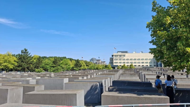 Berlin‘s Jewish Heritage Private Tour With Jacob - Hackescher Markt and Haus Schwarzenberg: where the tour turns to real neighborhoods