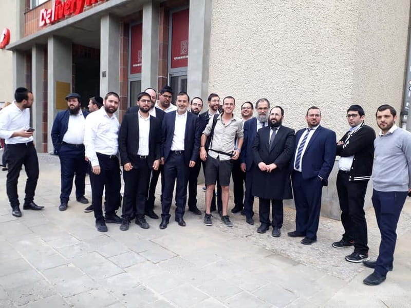 Berlin‘s Jewish Heritage Private Tour With Jacob - Meeting your guide in Berlin and the flow between stops