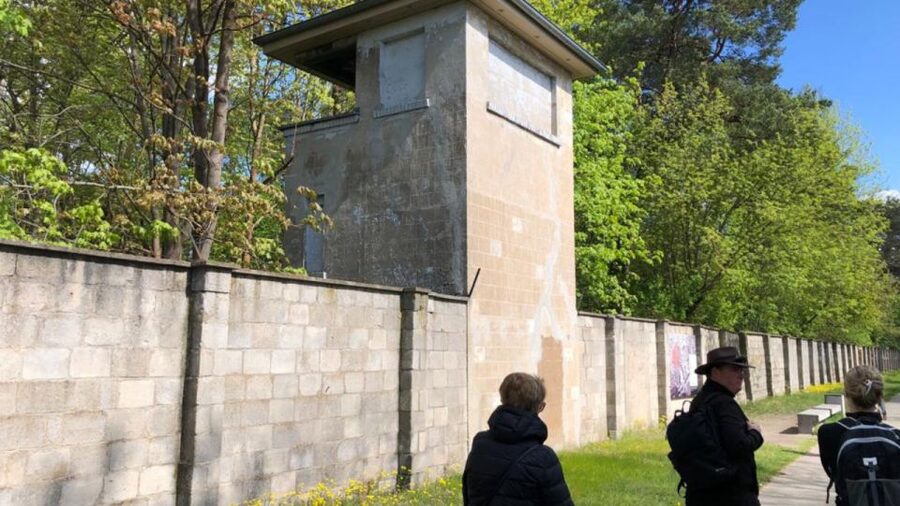 Berlin: Sachsenhausen Concentration Camp Guided Tour - Cell block secrets: where mistreatment was controlled