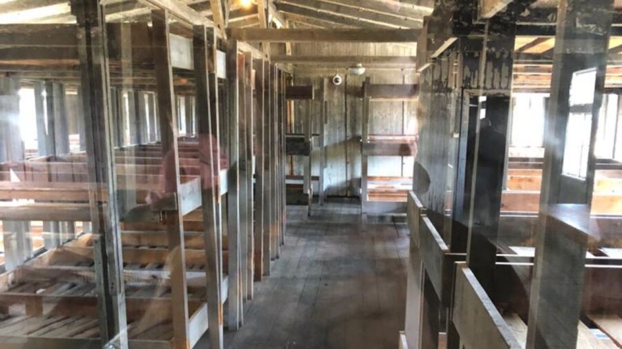 Berlin: Sachsenhausen Concentration Camp Guided Tour - A short pause at the kitchen, exhibits, and prisoner drawings