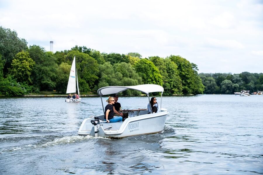 Berlin: Self-Drive Boat Tour - Price Value for Groups Up to 8, and What You Get for $69