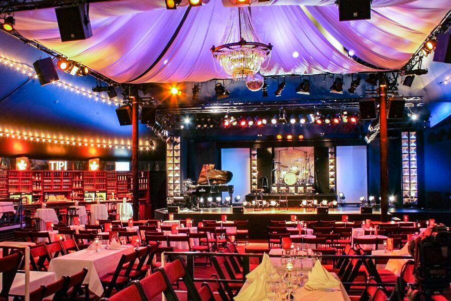 Berlin: Show at the Tipi am Kanzleramt - When to Go: Show Start Times and How to Fit It Into Your Trip