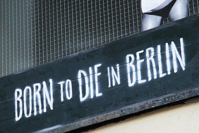 Berlin Street Art & Graffiti Walking Tour - Dircksenstraße: the street start that trains your eye fast
