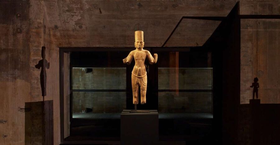 Berlin: The Feuerle Collection Meditation Experience - Khmer sculptures and Chinese furniture you can actually feel