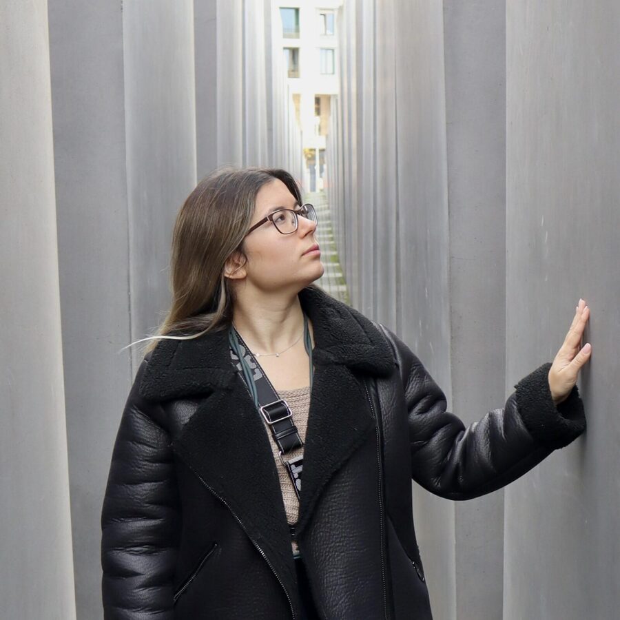 Berlin: Third Reich and Cold War 2 Hour Walking Tour - Why this 2-hour Berlin walk works so well