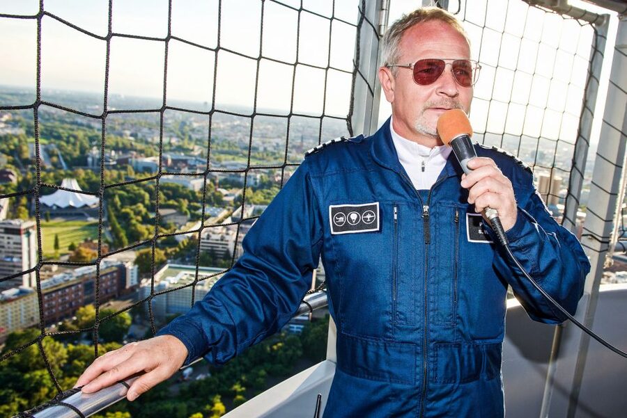 Berlin: Ticket for World Balloon with Perfect View - The views you will get, from Checkpoint Charlie to the Brandenburg Gate