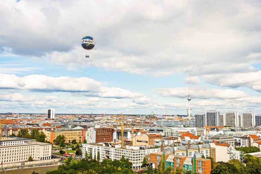 Berlin: Ticket for World Balloon with Perfect View - Wind decides your schedule, so check the daily operating updates
