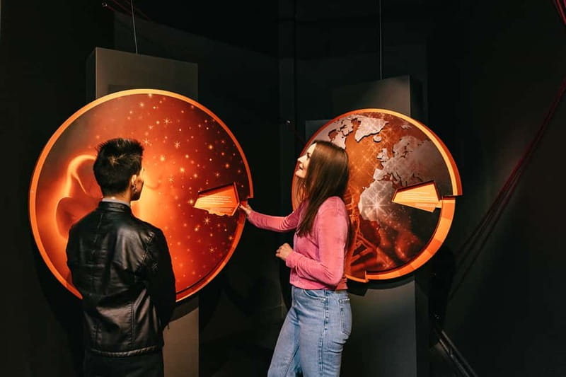 Berlin: Tickets for the BODY WORLDS Museum in Berlin - Inside the Museum: How Plastinates Turn Anatomy into a Walkable Story