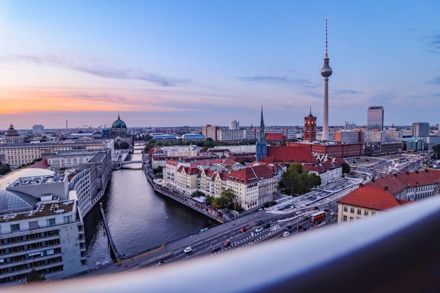 Berlin: Tour with Private Guide - Key Points That Make This Tour Worth Your Time