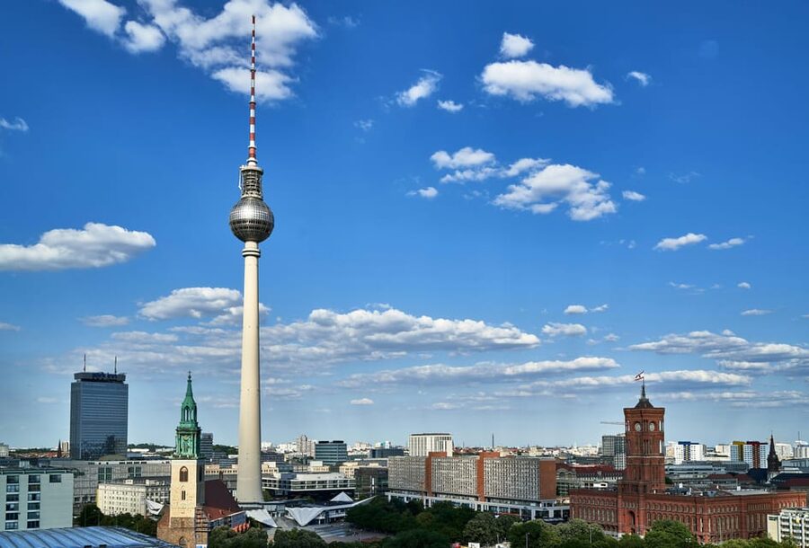 Berlin: Tour with Private Guide - Reichstag Building: Big Architecture, Bigger Questions