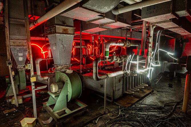 Berlin Urbex Adventure and History Tour - What the guide adds: context, not just access