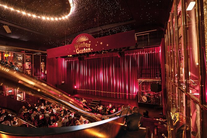 Berlin Varieté: "JOSEPHINE -The Queen of Entertainment" - Price and value: is $71 a good deal for this kind of show?