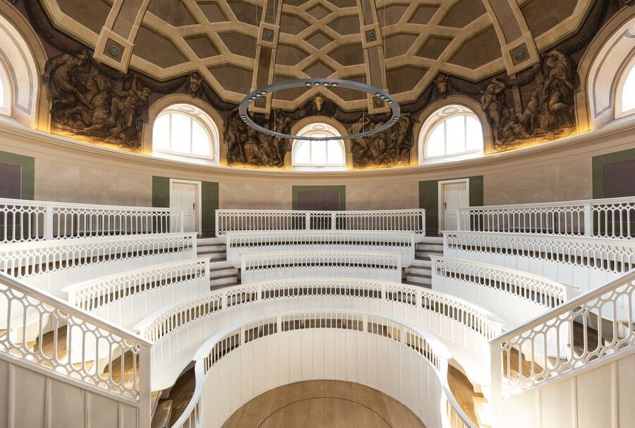 Berlin: walking tour about Charité - Start at the Charité Tower, Then Shift Into Medical Berlin