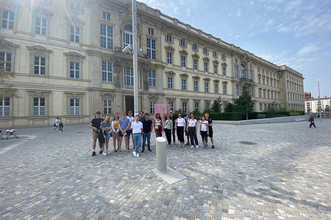Berlin Walking Tour - Entering Berlin’s political core at the Reichstag Building