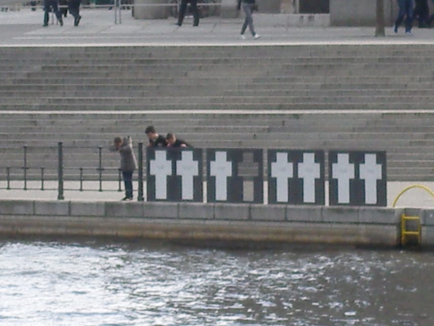 Berlin Wall History Small Group Cycling Tour - Bernauer Straße Wall Memorials: where you can map the tragedy