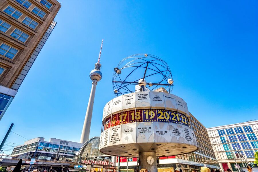 Bike Tour of Berlin Top Attractions with Private Guide - Who this Berlin tour fits best