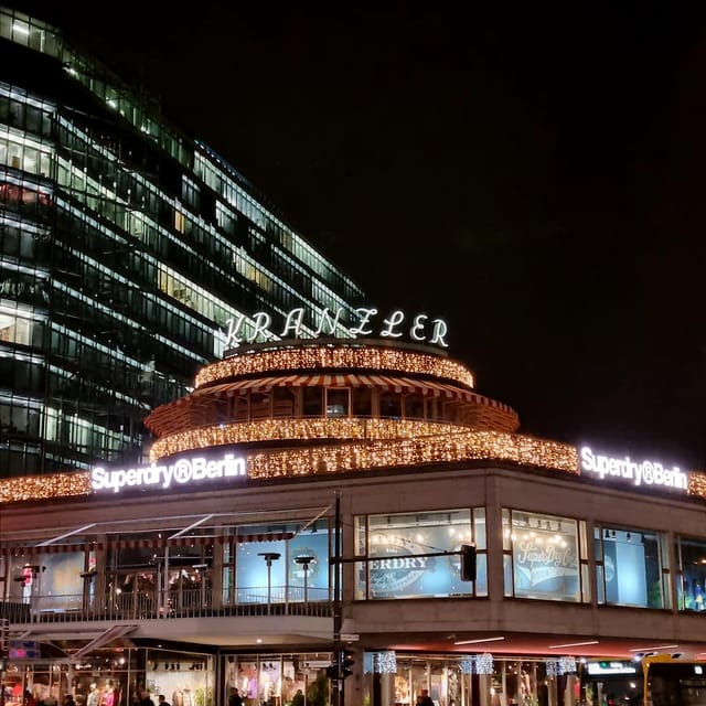 Christmas market lights tour bus through Berlin, free mulled wine (2.5 hours) - The Christmas Lights Route: From Kurfürstendamm to Breitscheidplatz