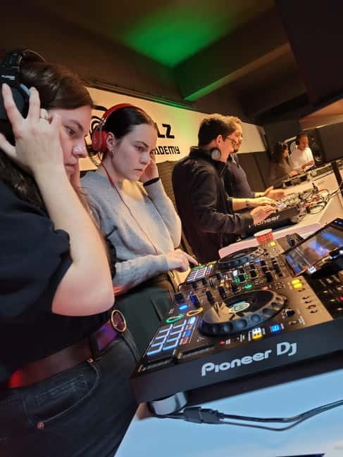 DJ for a Day: Learn to Mix Like a Pro in Berlin - Meeting Up at the Cake and Jewelry Shops