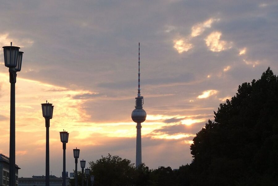 East Berlin: City of Shadows Walking Tour - Price and value of a $153, 3-hour historian walk