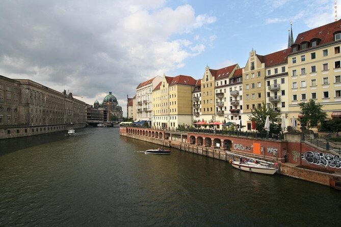 Evening aperitif tour aboard the motor yacht Fitzgerald - Key Highlights Worth Planning Around