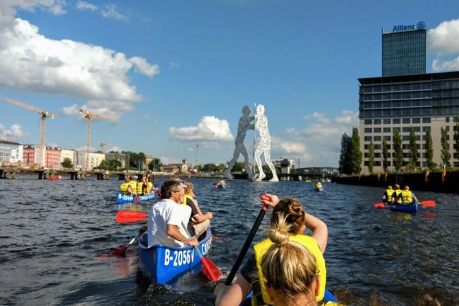 Explore Berlin by canoe - How hard is paddling, and what the water is like